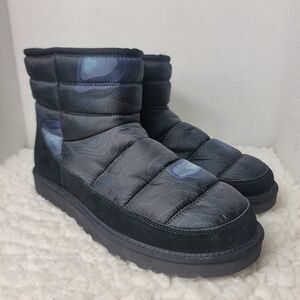 UGG Classic Mini LTA Cali Topo Desert Night Mens 11 Quilted Winter Boots 1134852